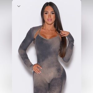 Bombshell Sportswear - Shape Shrug in Vintage Sand